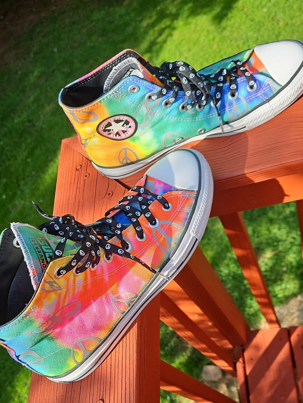 Converse High-Top Canvas Sneakers  Rainbow Tie-Dye  Black Laces M 8.5 WOMEN 10.5